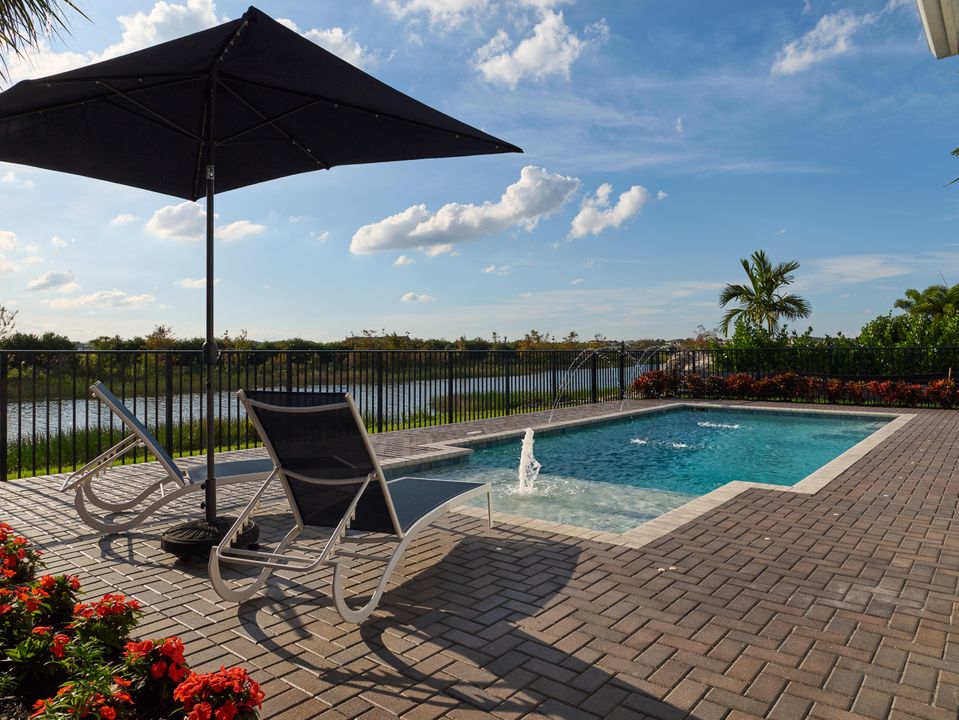 For Sale: $1,099,000 (3 beds, 2 baths, 2430 Square Feet)