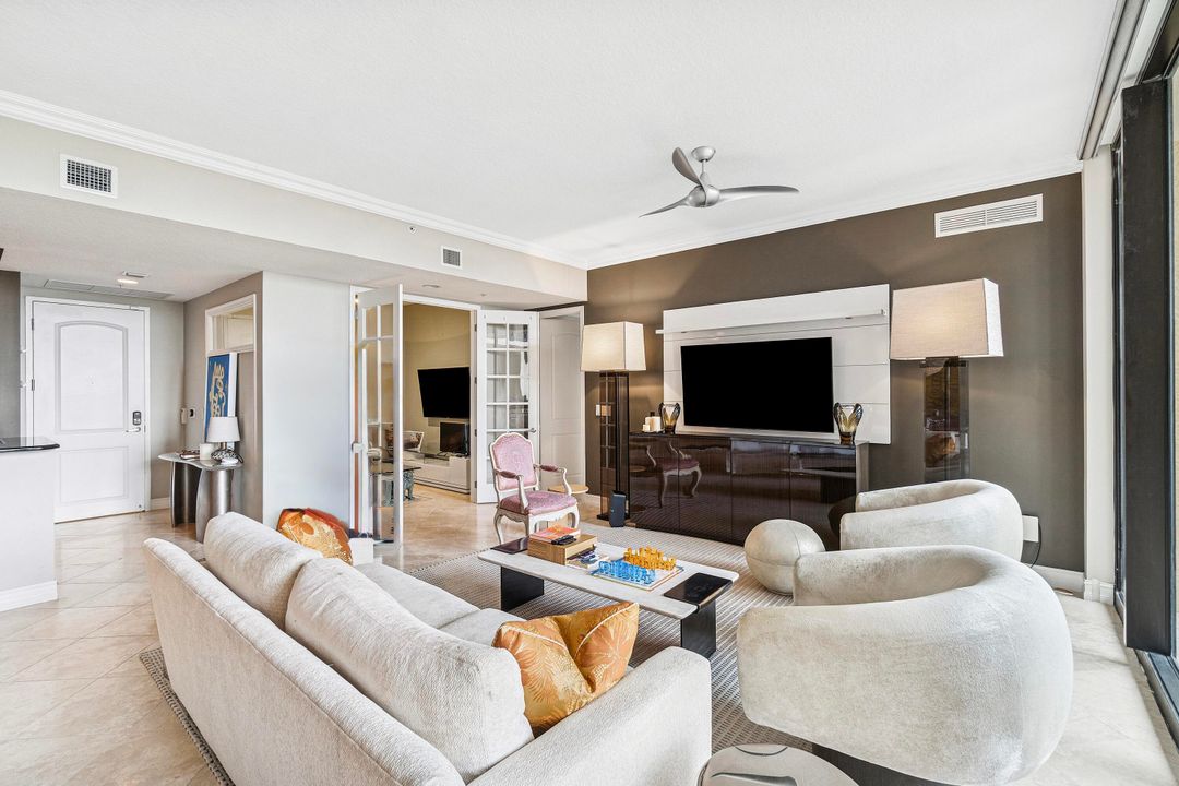 For Sale: $1,295,000 (2 beds, 2 baths, 1670 Square Feet)