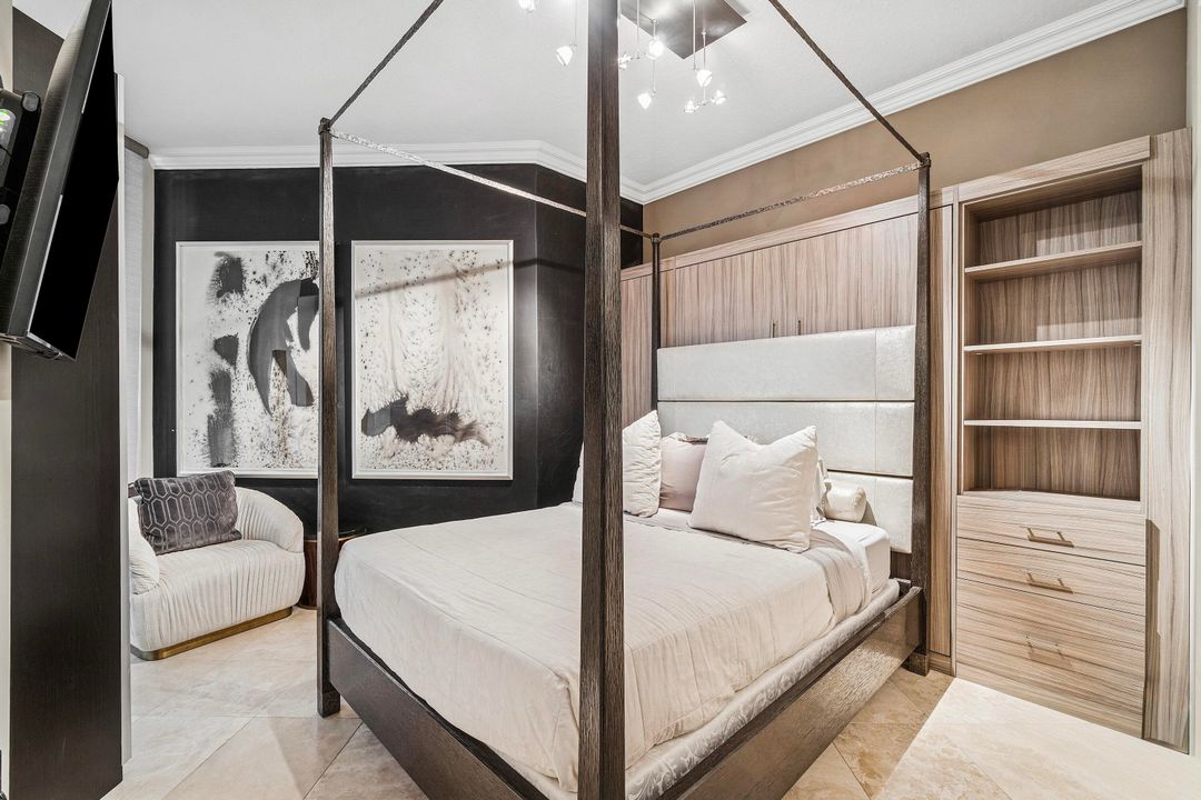 For Sale: $1,295,000 (2 beds, 2 baths, 1670 Square Feet)