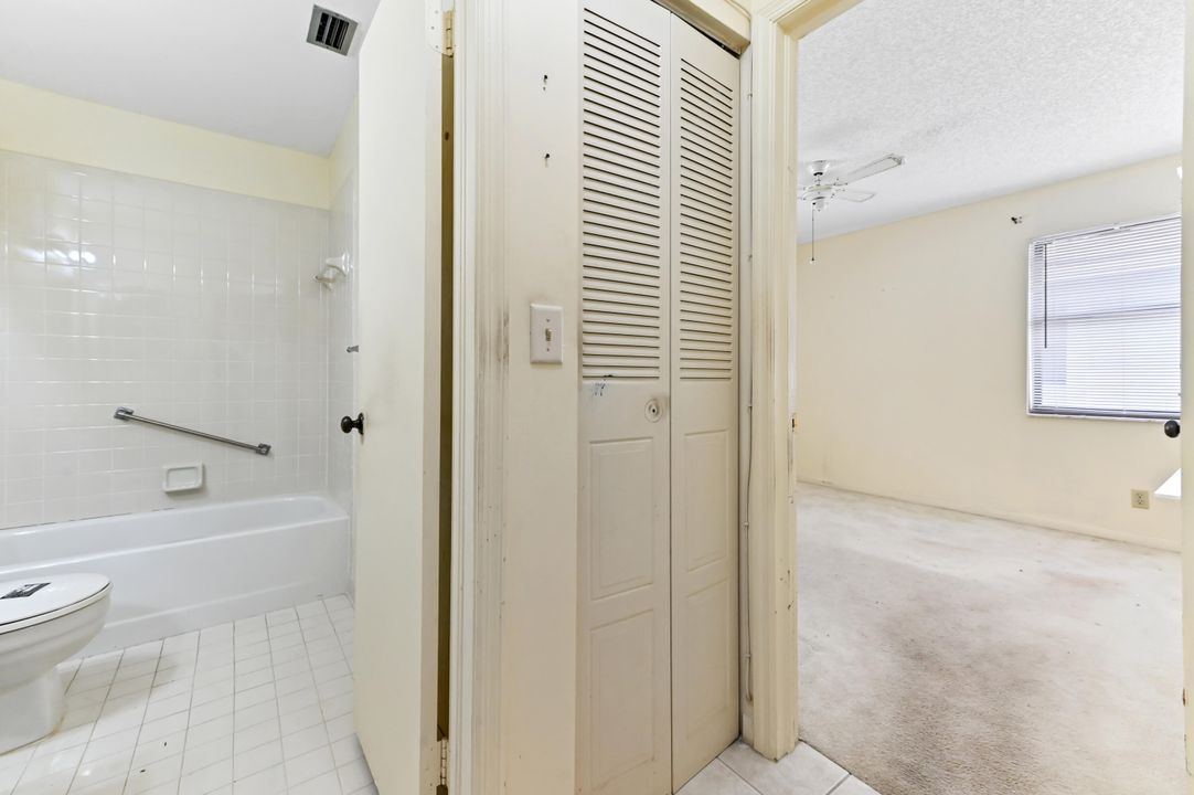 En Venta: $90,000 (2 camas, 2 baños, 1049 Pies cuadrados)