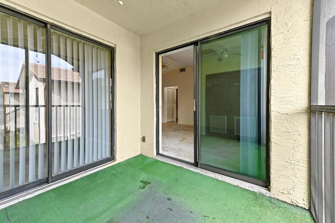 En Venta: $90,000 (2 camas, 2 baños, 1049 Pies cuadrados)