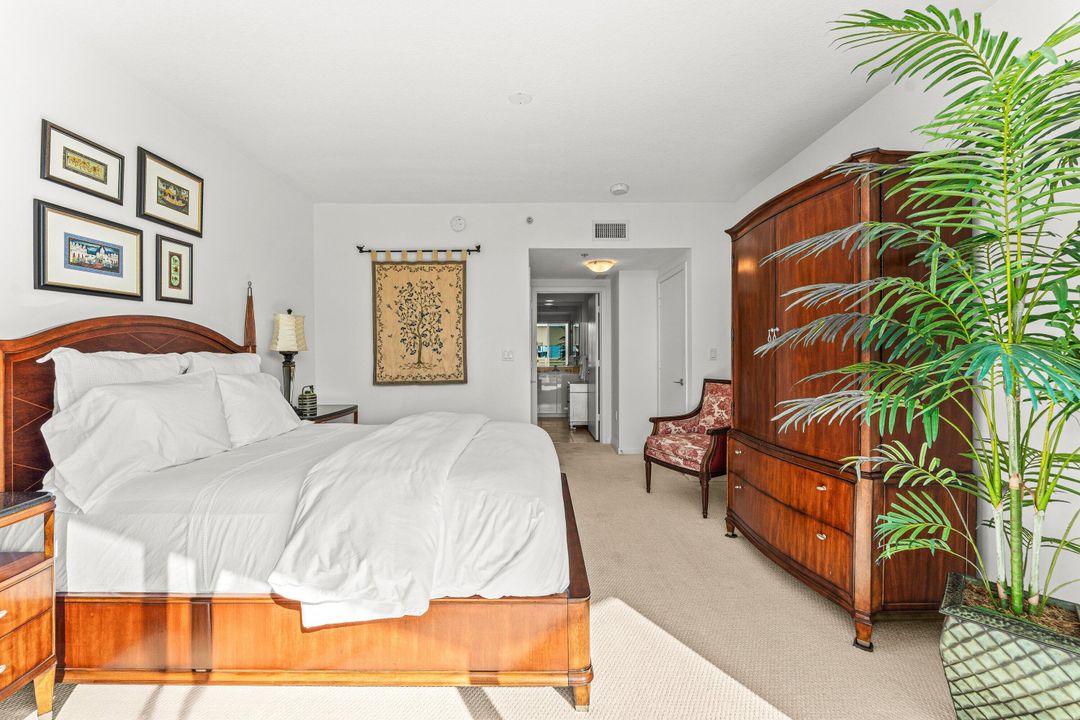 For Rent: $5,900 (3 beds, 3 baths, 1550 Square Feet)