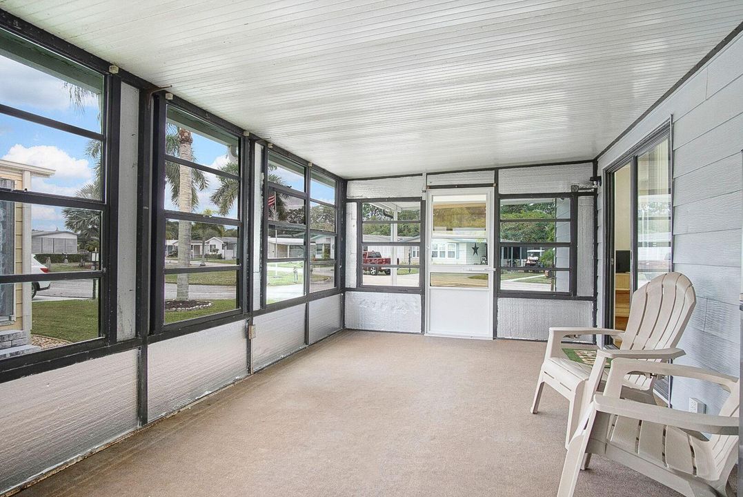 待售: $124,900 (2 贝兹, 2 浴室, 1032 平方英尺)