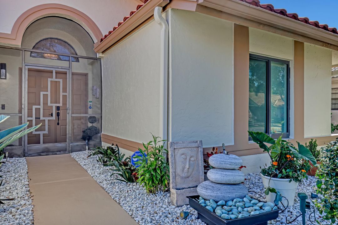 For Sale: $595,000 (3 beds, 2 baths, 2104 Square Feet)