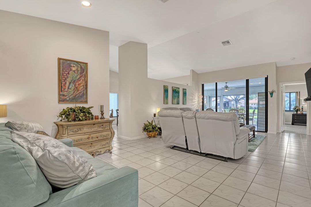 For Sale: $595,000 (3 beds, 2 baths, 2104 Square Feet)