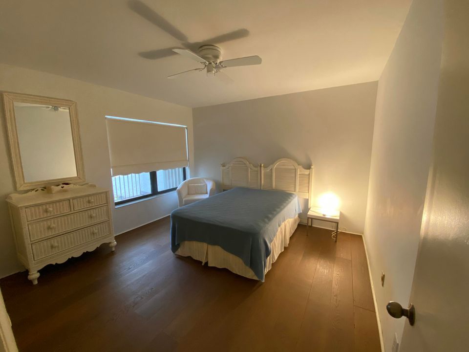 В аренду: $4,500 (3 спален, 2 ванн, 1863 Квадратных фут)