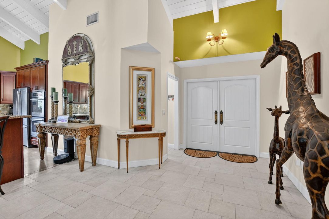 На продажу: $880,000 (4 спален, 3 ванн, 2527 Квадратных фут)