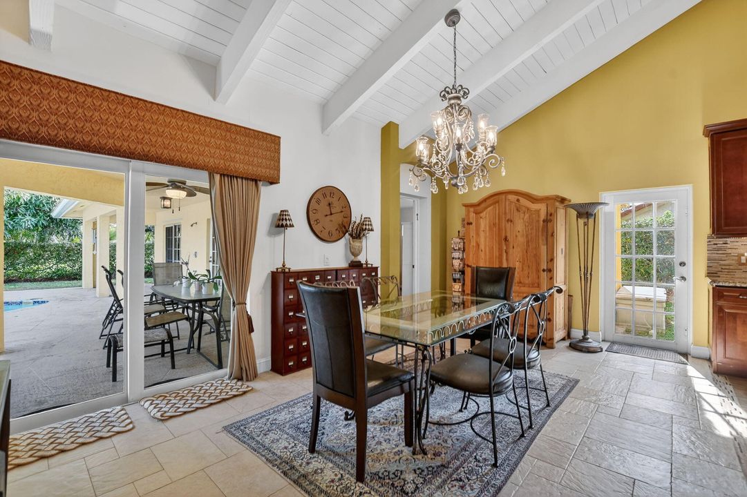 На продажу: $880,000 (4 спален, 3 ванн, 2527 Квадратных фут)