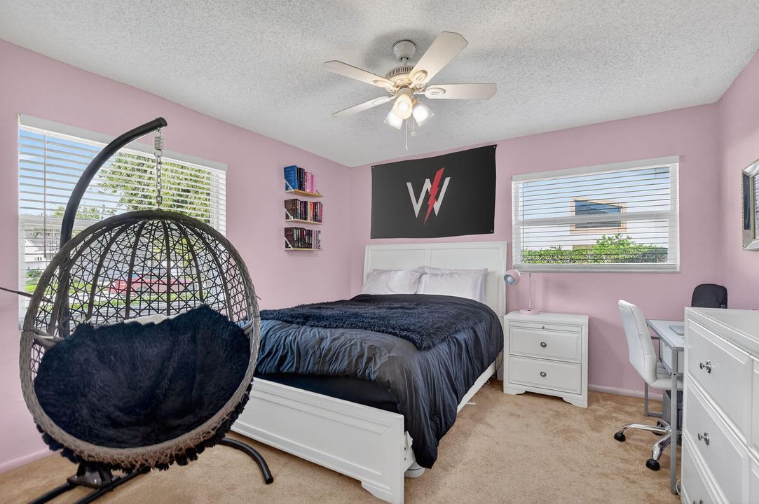 На продажу: $880,000 (4 спален, 3 ванн, 2527 Квадратных фут)