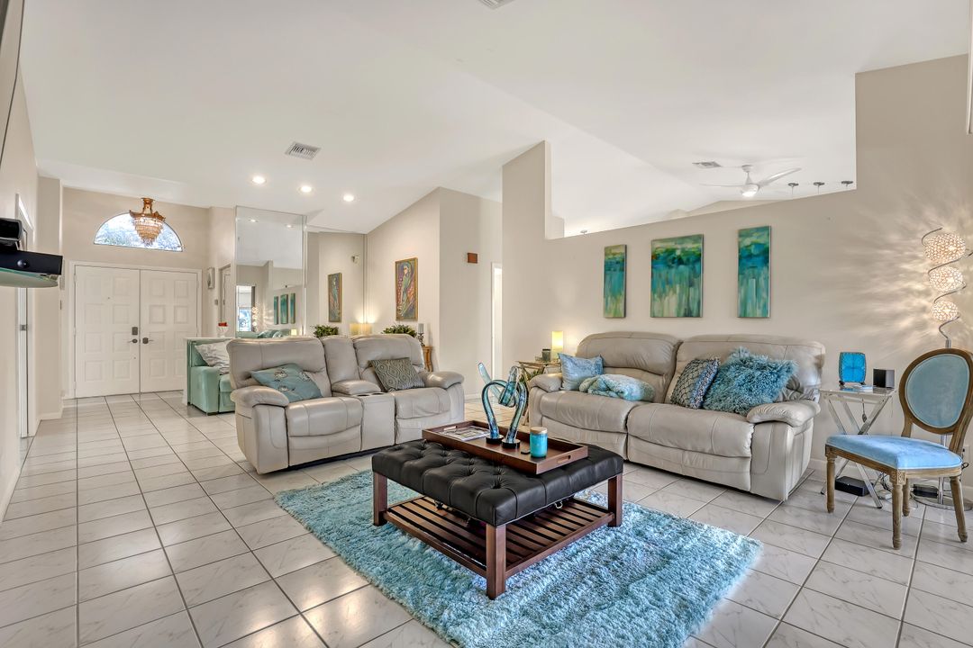 For Sale: $595,000 (3 beds, 2 baths, 2104 Square Feet)