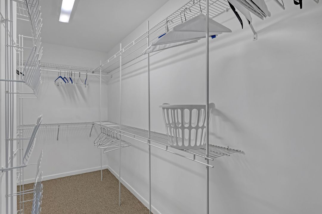 For Sale: $595,000 (3 beds, 2 baths, 2104 Square Feet)