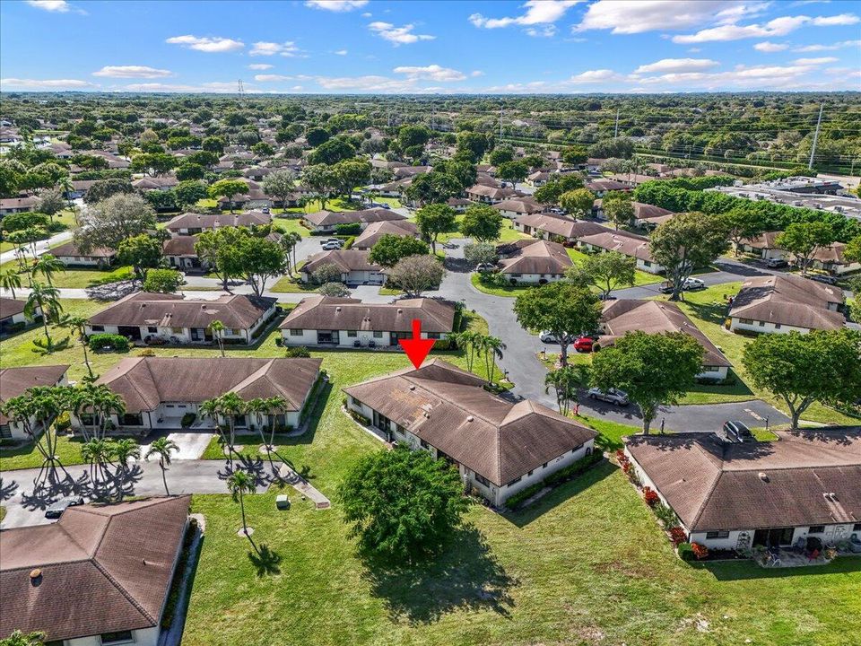 En Venta: $275,000 (2 camas, 2 baños, 1400 Pies cuadrados)