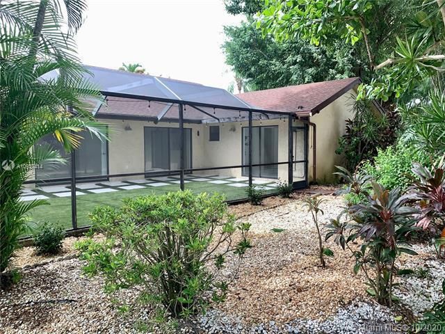 For Sale: $335,000 (2 beds, 2 baths, 1466 Square Feet)