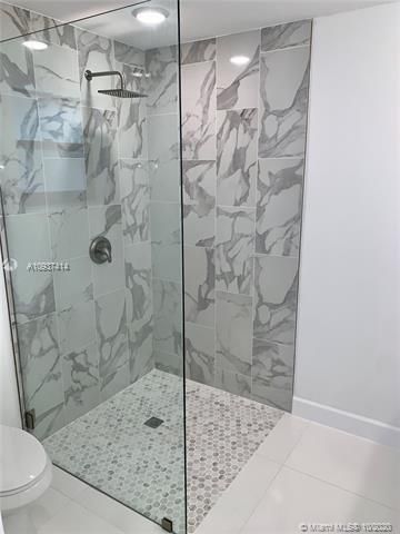 For Sale: $335,000 (2 beds, 2 baths, 1466 Square Feet)