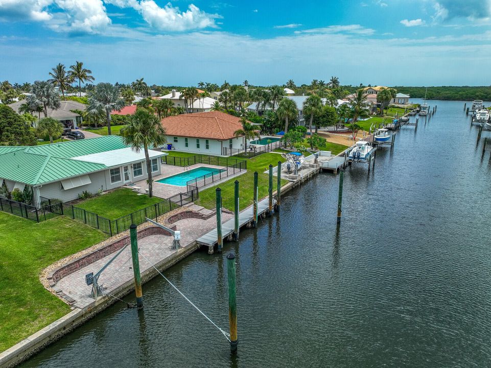 На продажу: $1,800,000 (3 спален, 3 ванн, 2300 Квадратных фут)