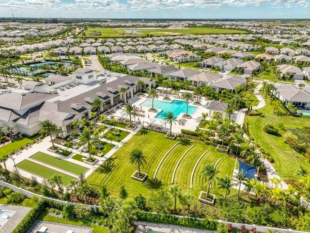 For Sale: $1,099,000 (3 beds, 2 baths, 2430 Square Feet)