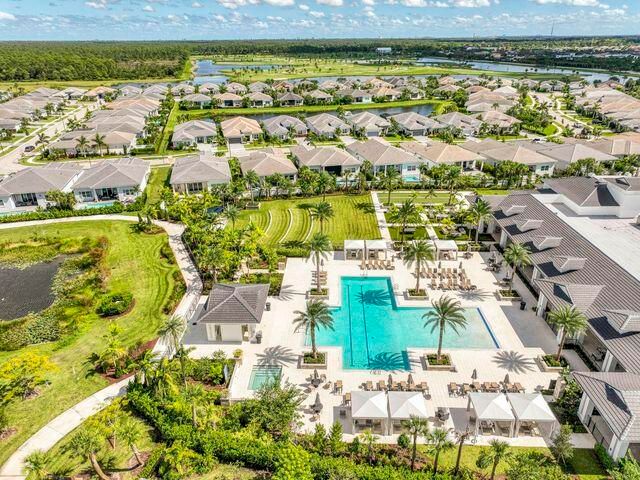 For Sale: $1,099,000 (3 beds, 2 baths, 2430 Square Feet)