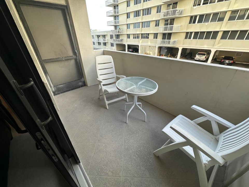 En Renta: $3,250 (2 camas, 2 baños, 1191 Pies cuadrados)