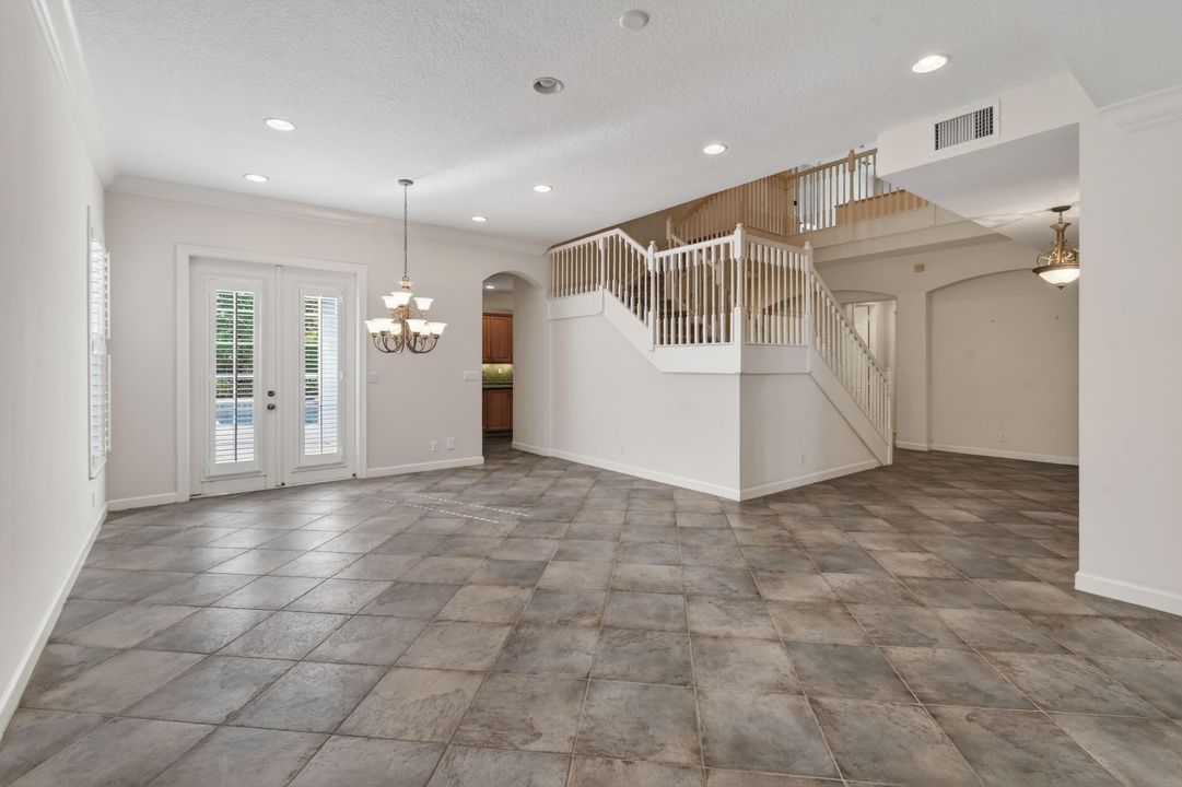 En Venta: $1,485,000 (4 camas, 3 baños, 3114 Pies cuadrados)