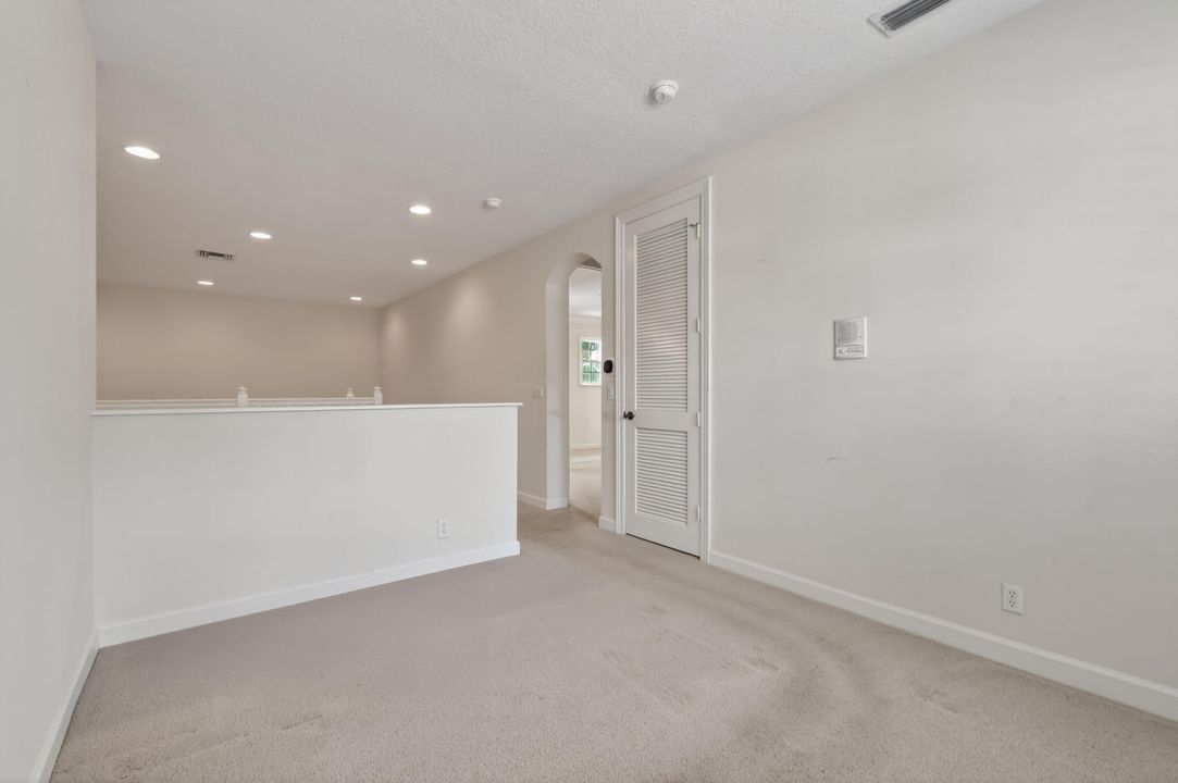 En Venta: $1,485,000 (4 camas, 3 baños, 3114 Pies cuadrados)