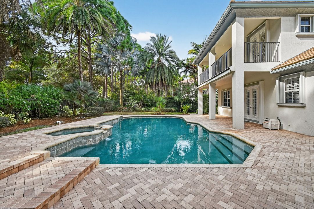 En Venta: $1,485,000 (4 camas, 3 baños, 3114 Pies cuadrados)