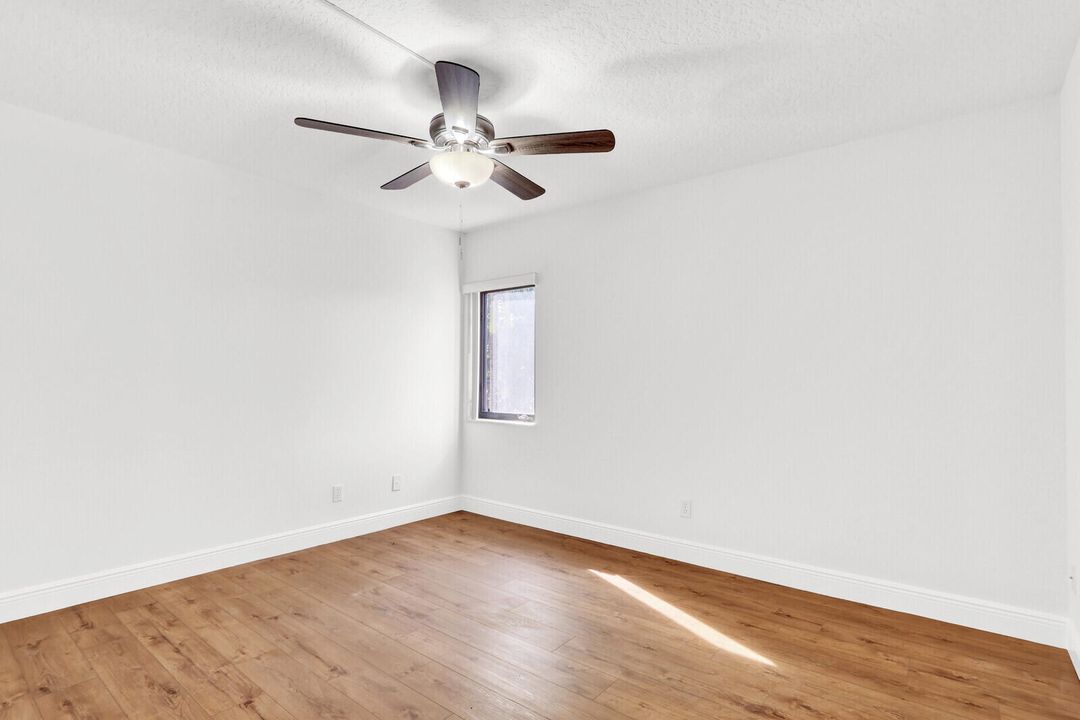 For Rent: $3,000 (2 beds, 2 baths, 1494 Square Feet)