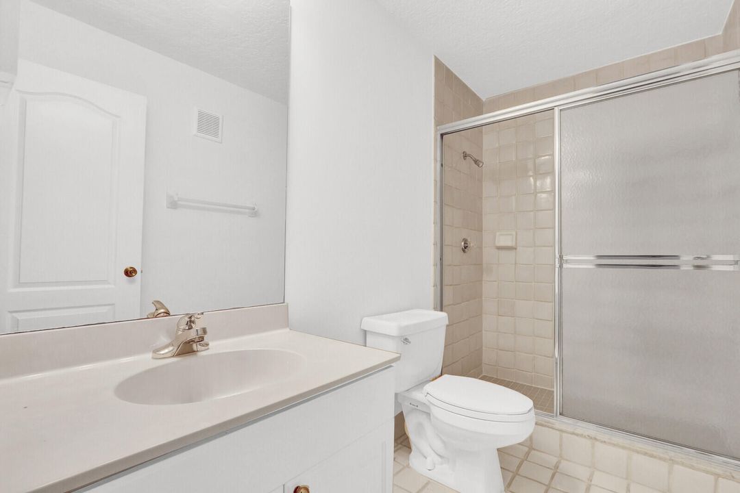 For Rent: $3,000 (2 beds, 2 baths, 1494 Square Feet)