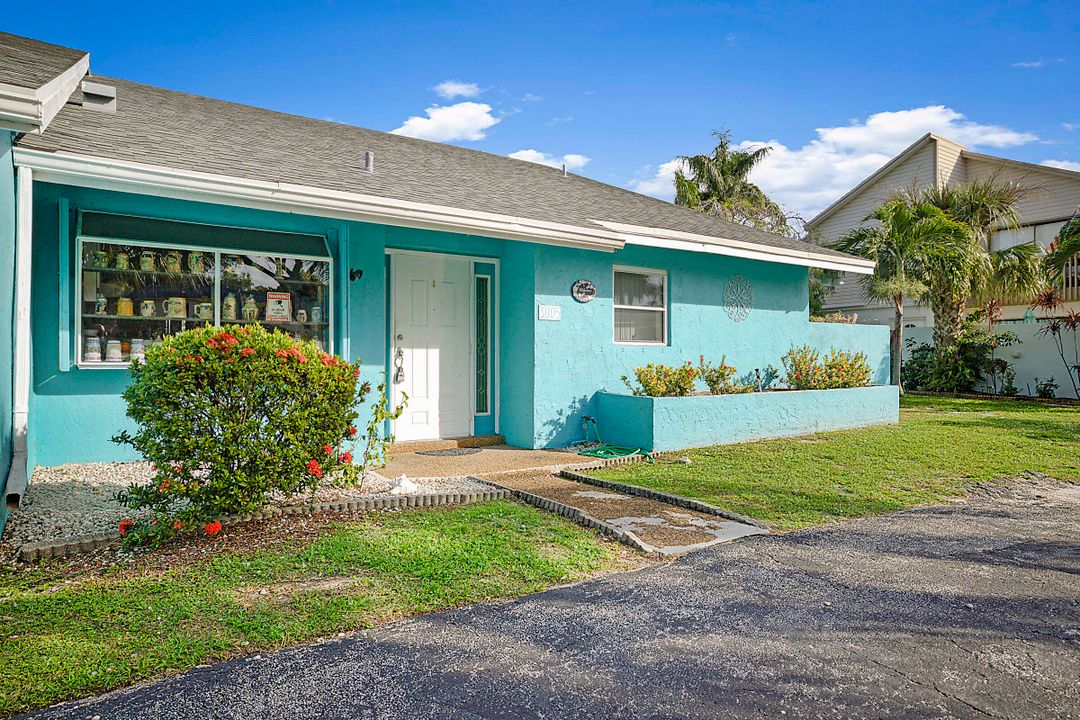 En Venta: $1,000,000 (4 camas, 4 baños, 2676 Pies cuadrados)