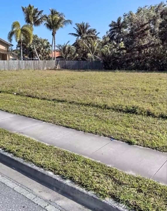 待售: $180,000 (0 贝兹, 0 浴室, 0 平方英尺)