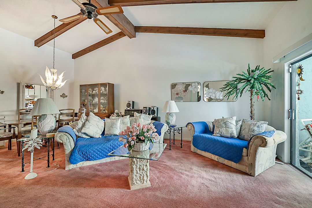 En Venta: $1,000,000 (4 camas, 4 baños, 2676 Pies cuadrados)