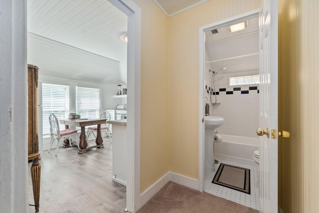 For Sale: $1,200,000 (3 beds, 3 baths, 1880 Square Feet)