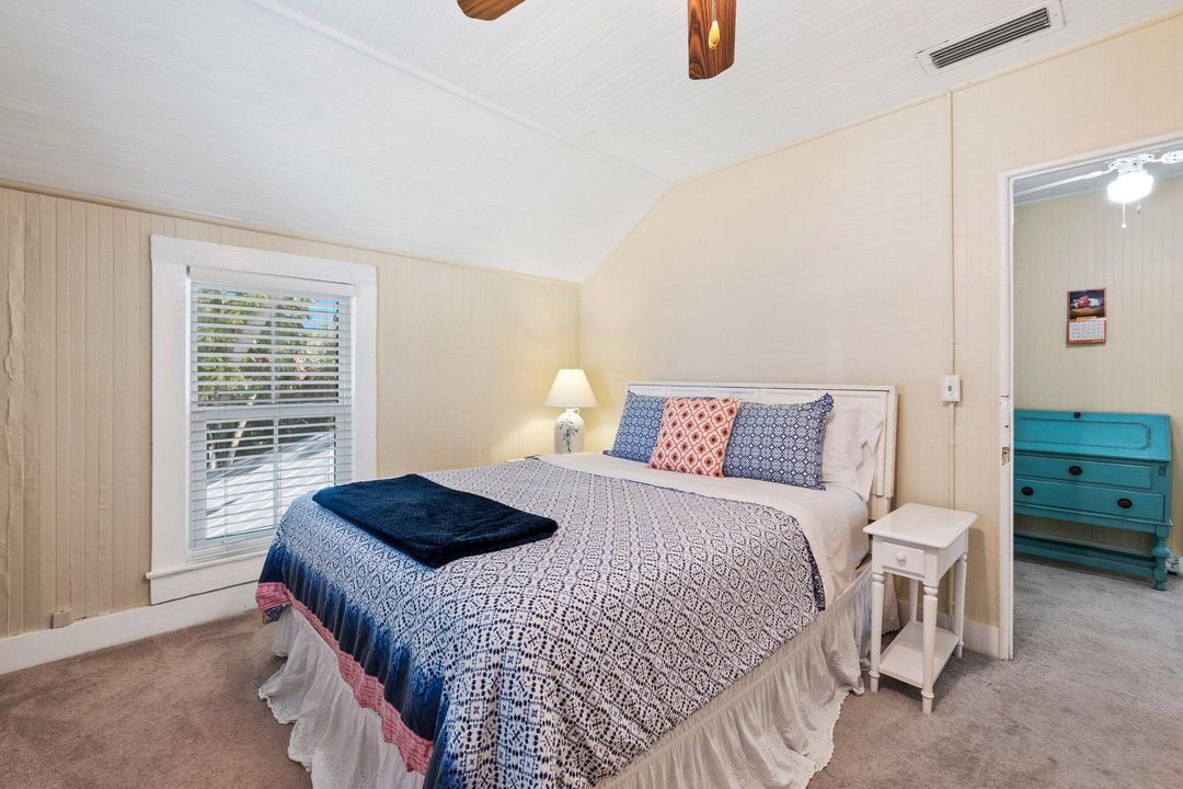 For Sale: $1,200,000 (3 beds, 3 baths, 1880 Square Feet)