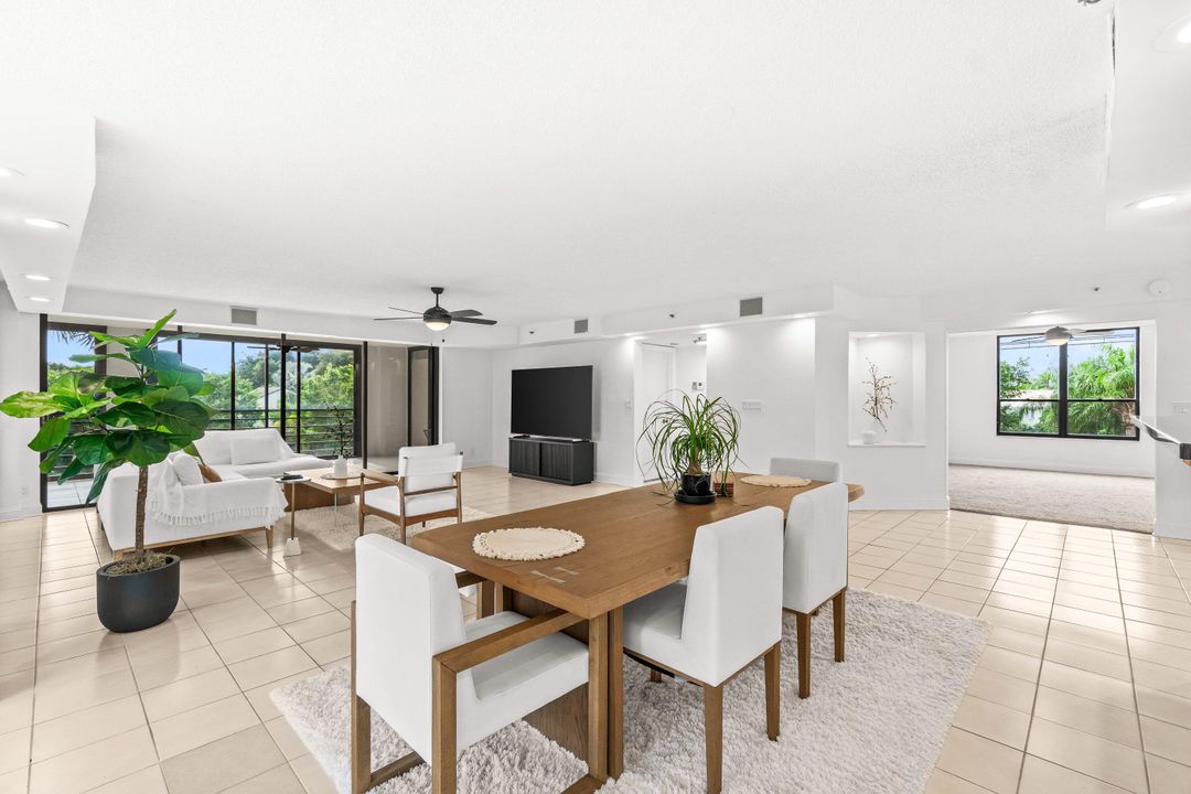 В аренду: $5,900 (3 спален, 2 ванн, 2330 Квадратных фут)