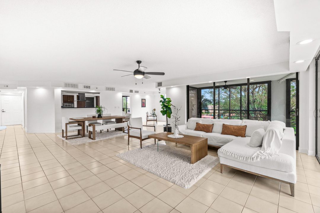 В аренду: $5,900 (3 спален, 2 ванн, 2330 Квадратных фут)