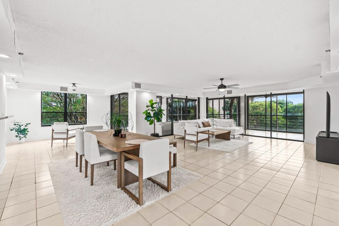 В аренду: $5,900 (3 спален, 2 ванн, 2330 Квадратных фут)