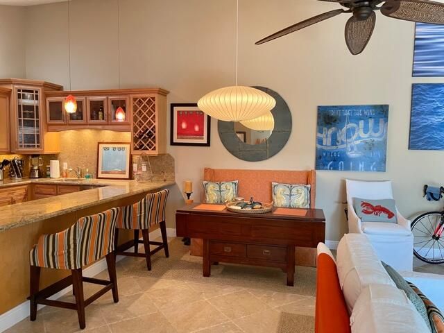 For Rent: $7,500 (2 beds, 2 baths, 1100 Square Feet)