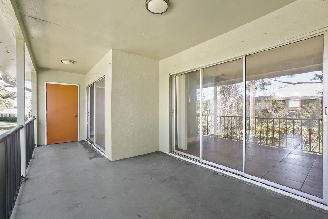 For Rent: $1,850 (2 beds, 2 baths, 1025 Square Feet)