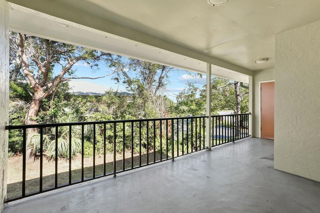 For Rent: $1,850 (2 beds, 2 baths, 1025 Square Feet)