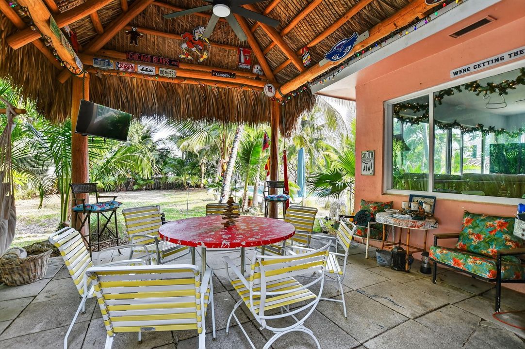 En Venta: $1,850,000 (3 camas, 2 baños, 2045 Pies cuadrados)