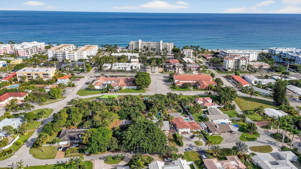 En Venta: $1,850,000 (3 camas, 2 baños, 2045 Pies cuadrados)