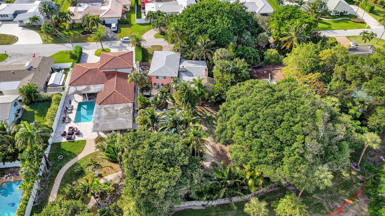 En Venta: $1,850,000 (3 camas, 2 baños, 2045 Pies cuadrados)