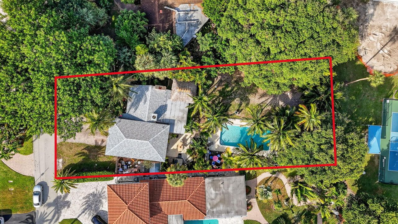 En Venta: $1,850,000 (3 camas, 2 baños, 2045 Pies cuadrados)