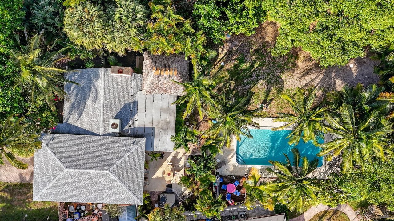 En Venta: $1,850,000 (3 camas, 2 baños, 2045 Pies cuadrados)