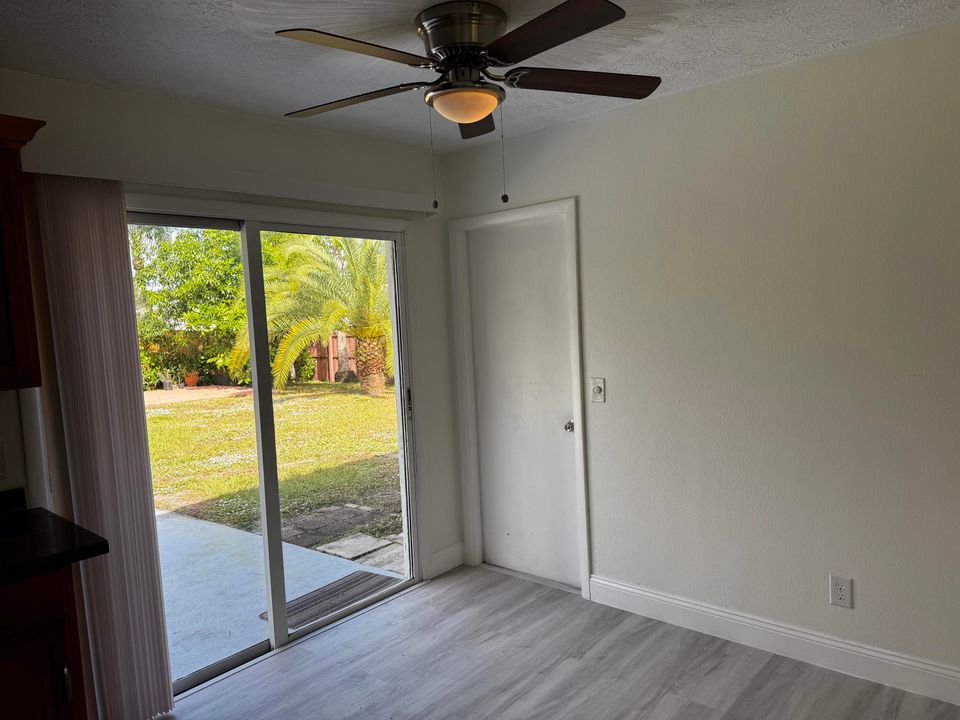 For Sale: $2,800 (0 beds, 0 baths, 1524 Square Feet)