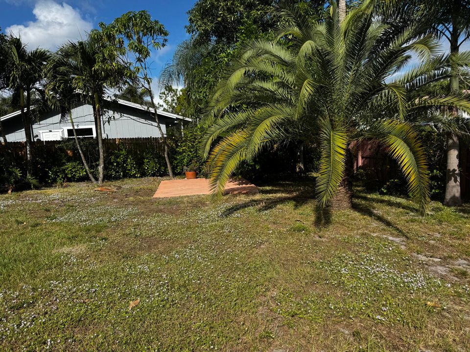 For Sale: $2,800 (0 beds, 0 baths, 1524 Square Feet)