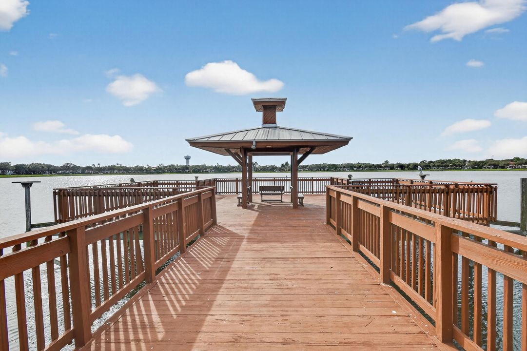 En Venta: $1,485,000 (4 camas, 3 baños, 3114 Pies cuadrados)