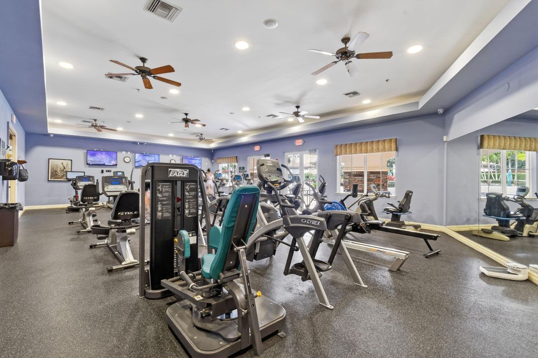 En Venta: $1,485,000 (4 camas, 3 baños, 3114 Pies cuadrados)