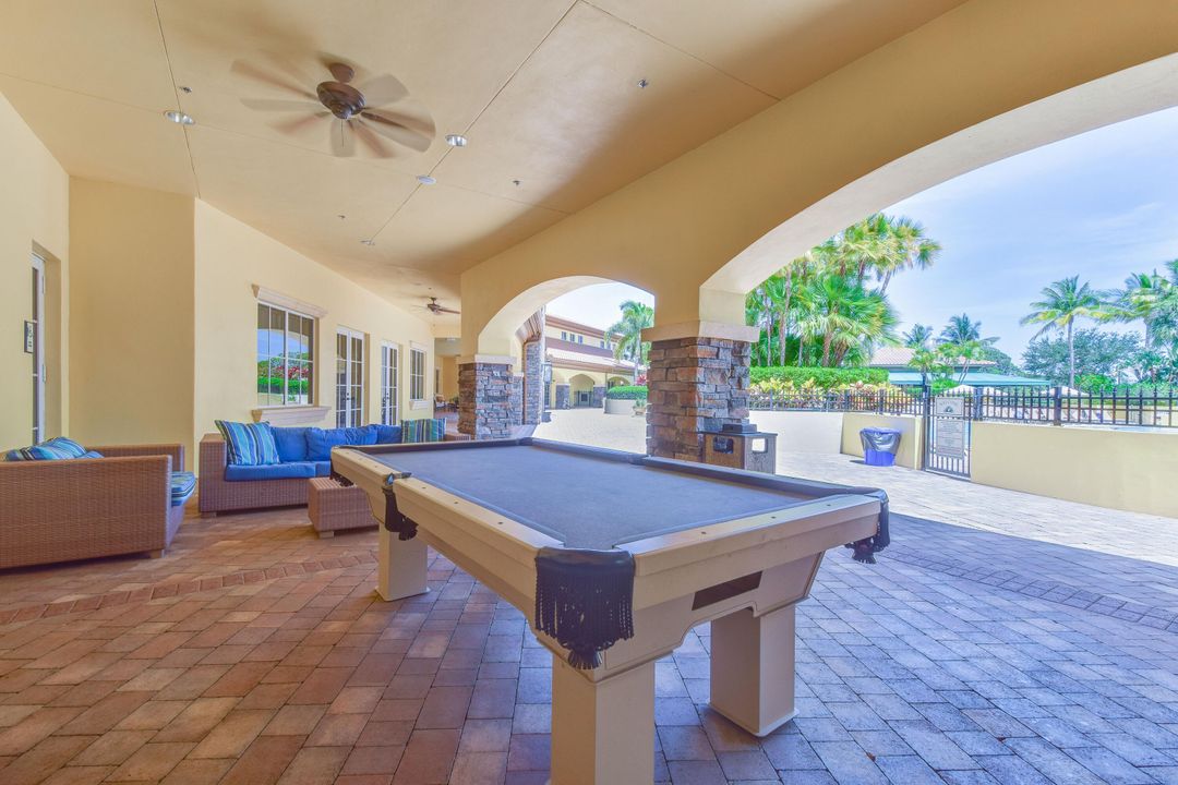 En Venta: $1,485,000 (4 camas, 3 baños, 3114 Pies cuadrados)