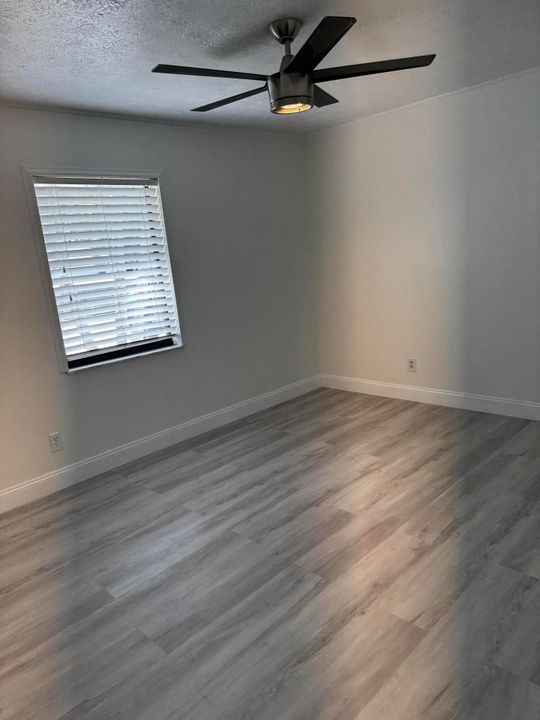 For Sale: $2,800 (0 beds, 0 baths, 1524 Square Feet)