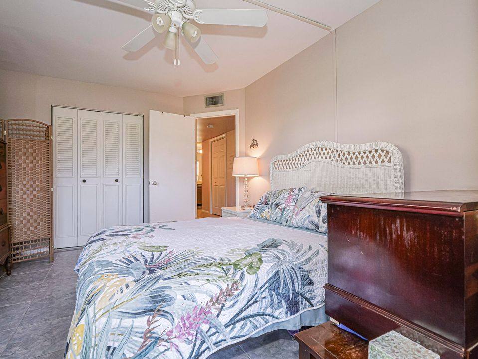 En Venta: $149,000 (2 camas, 2 baños, 1000 Pies cuadrados)